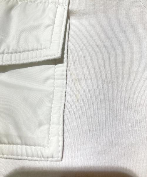 MONCLER（モンクレール）MONCLER (モンクレール) SS TSHIRT/袖ポケット付きTシャツ ホワイト サイズ:Ｍの古着・服飾アイテム