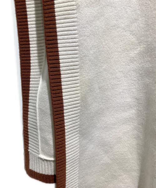BURBERRY LONDON（バーバリーロンドン）BURBERRY LONDON (バーバリーロンドン) ウール×カシミヤ ロゴフーデッドケープ ベージュ×ブラウン サイズ:1の古着・服飾アイテム