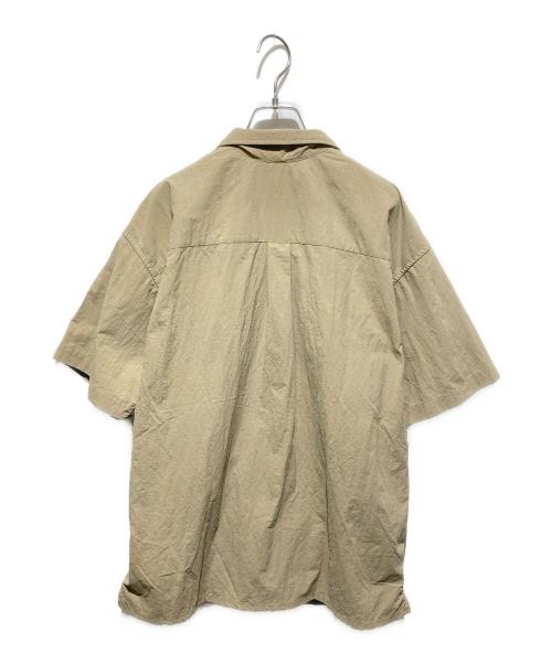 HELLY HANSEN（ヘリーハンセン）HELLY HANSEN (ヘリーハンセン) ショートスリーブバスクシャツ S/S Bask Shirts ベージュ サイズ:Ｍの古着・服飾アイテム