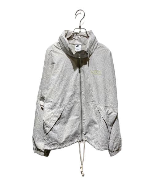 NIKE（ナイキ）NIKE (ナイキ) LND WVN JKT アイボリー サイズ:S 未使用品の古着・服飾アイテム
