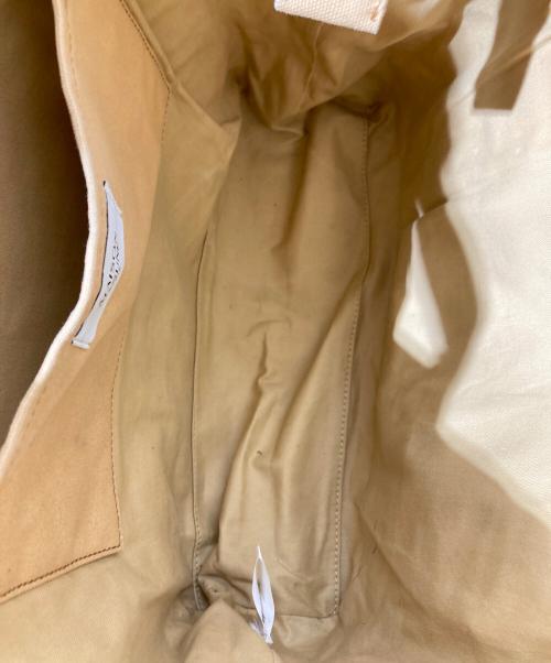 maison kitsune（メゾンキツネ）MAISON KITSUNE (メゾンキツネ) キャンバスロゴトートバッグ イエローの古着・服飾アイテム