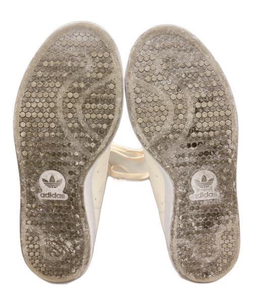 adidas（アディダス）adidas (アディダス) STAN SMITH コアホワイト/フットウェアホワイト アイボリー サイズ:25cmの古着・服飾アイテム
