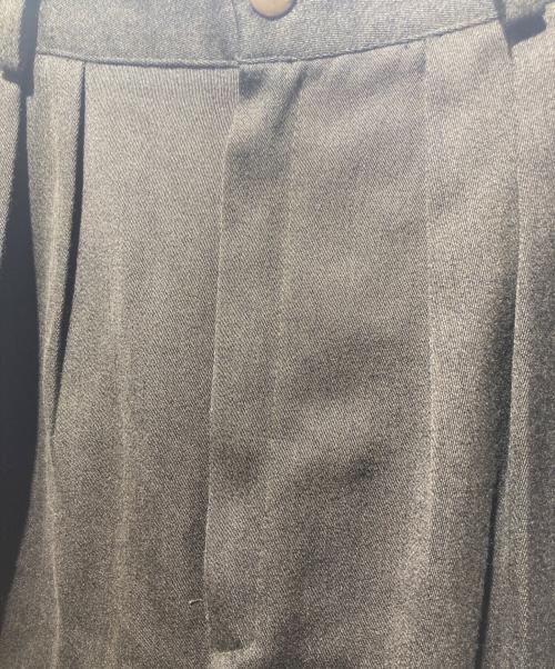 CASABLANCA（カサブランカ）CASABLANCA (カサブランカ) ワンプリーツ ショーツ グリーン サイズ:不明の古着・服飾アイテム