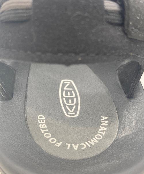 KEEN（キーン）KEEN (キーン) ユニーク/サンダル グレー サイズ:26.5cmの古着・服飾アイテム