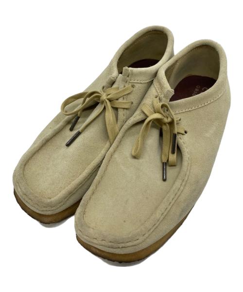 CLARKS（クラークス）CLARKS (クラークス) ワラビーブーツ ベージュ サイズ:27の古着・服飾アイテム