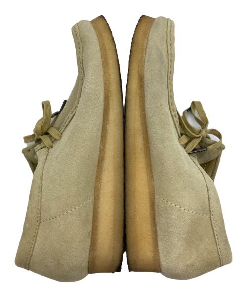 CLARKS（クラークス）CLARKS (クラークス) ワラビーブーツ ベージュ サイズ:27の古着・服飾アイテム