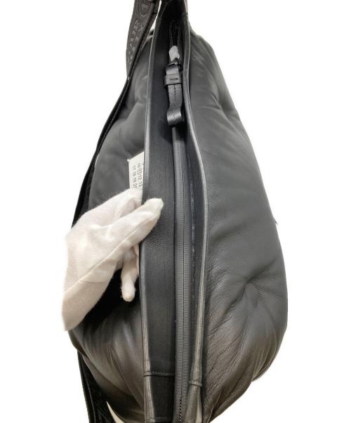 Maison Margiela（メゾンマルジェラ）Maison Margiela (メゾンマルジェラ) グラムスラム ショルダーバッグ ブラックの古着・服飾アイテム