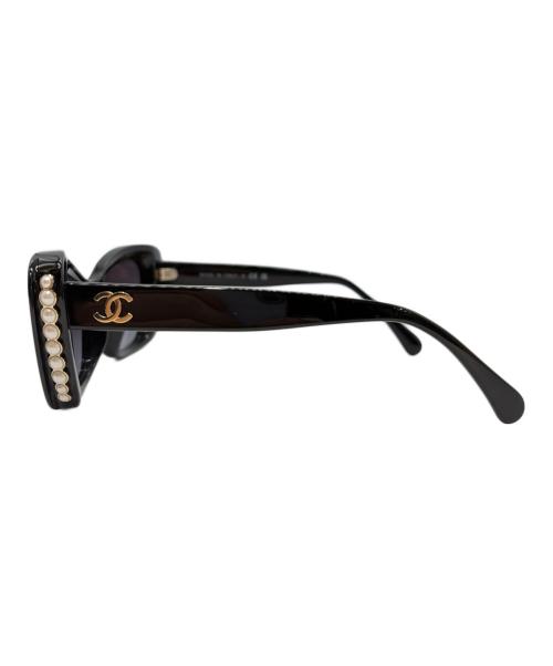 CHANEL（シャネル）CHANEL (シャネル) キャッツアイ シェイプ サングラス ブラック サイズ:56□16の古着・服飾アイテム