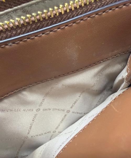 MICHAEL KORS（マイケルコース）MICHAEL KORS (マイケルコース) HOPE ミディアム メッセンジャー / サッチェル ブラウンの古着・服飾アイテム