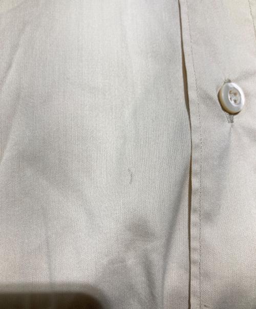 PRADA（プラダ）PRADA (プラダ) 半袖シャツ アイボリー サイズ:42/16の古着・服飾アイテム