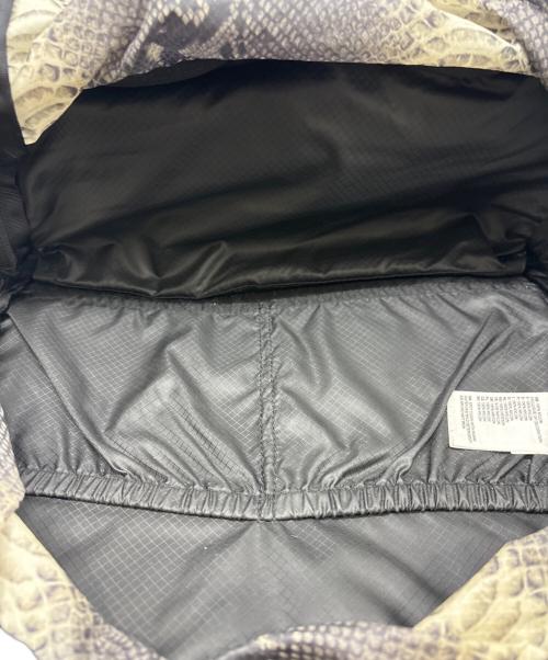 THE NORTH FACE（ザ ノース フェイス）THE NORTH FACE (ザ ノース フェイス) SUPREME (シュプリーム) スネークスキン ライトウェイトデイパックの古着・服飾アイテム