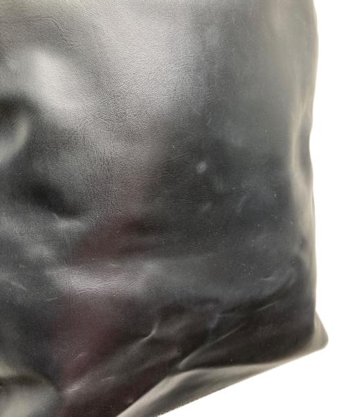 COMME des GARCONS HOMME PLUS（コムデギャルソンオムプリュス）COMME des GARCONS HOMME PLUS (コムデギャルソンオムプリュス) PVCショルダーバッグ ブラックの古着・服飾アイテム