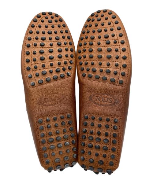 TOD'S（トッズ）TOD'S (トッズ) ドライビングローファー ブラウン サイズ:7の古着・服飾アイテム