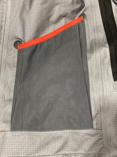 ARC'TERYX（アークテリクス）ARC'TERYX (アークテリクス) BETA SV JACKET ブラック サイズ:XSの古着・服飾アイテム