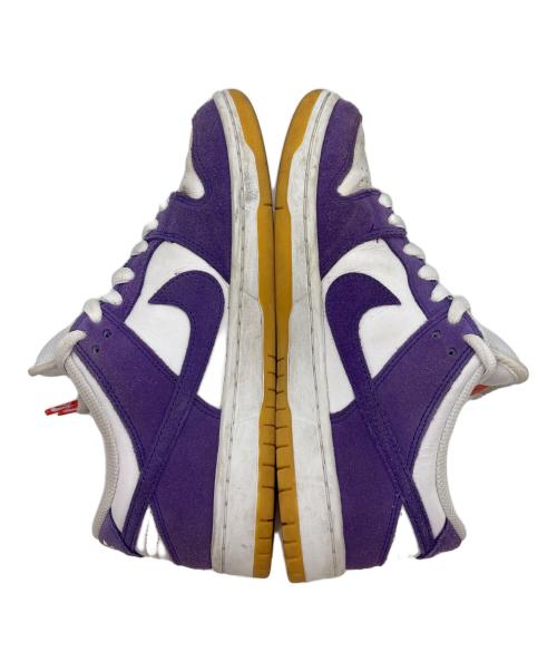 NIKE SB（ナイキエスビー）NIKE SB (ナイキエスビー) Nike SB Dunk Low Pro ISO Orange Label/ローカットスニーカー パープル×ホワイト サイズ:25.5の古着・服飾アイテム