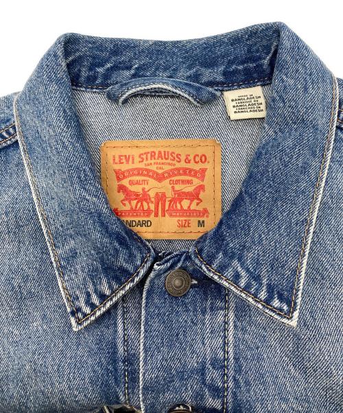 LEVI'S（リーバイス）LEVI'S (リーバイス) トラッカージャケット インディゴ サイズ:Mの古着・服飾アイテム