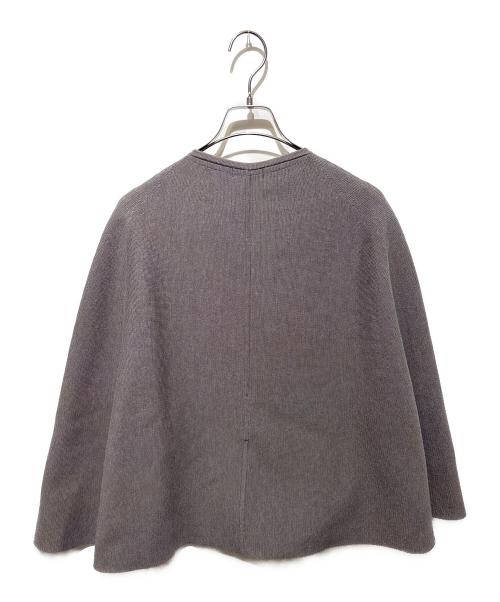 BLUE LABEL CRESTBRIDGE（ブルーレーベルクレストブリッジ）BLUE LABEL CRESTBRIDGE (ブルーレーベルクレストブリッジ) ニットミラノリブケープ グレー サイズ:38の古着・服飾アイテム