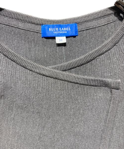 BLUE LABEL CRESTBRIDGE（ブルーレーベルクレストブリッジ）BLUE LABEL CRESTBRIDGE (ブルーレーベルクレストブリッジ) ニットミラノリブケープ グレー サイズ:38の古着・服飾アイテム
