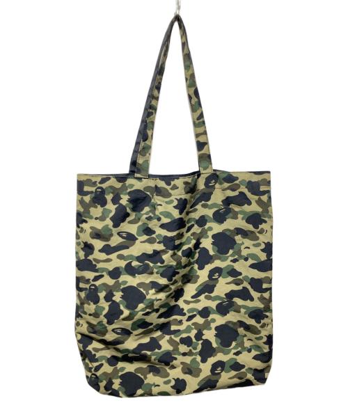 A BATHING APE（アベイシングエイプ）A BATHING APE (アベイシングエイプ) 初期タグ 迷彩柄トートバッグ カーキの古着・服飾アイテム