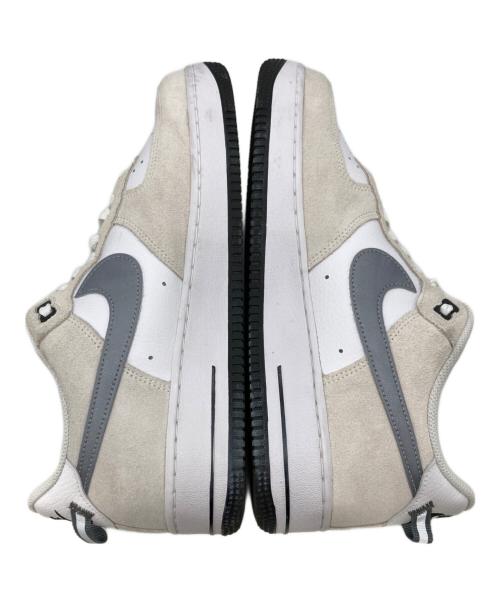 NIKE（ナイキ）NIKE (ナイキ) 1 '07 LV8 100WHITE/MCLGY ホワイト サイズ:28の古着・服飾アイテム