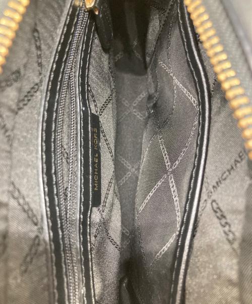 MICHAEL KORS（マイケルコース）MICHAEL KORS (マイケルコース) ショルダーバッグ ブラウンの古着・服飾アイテム