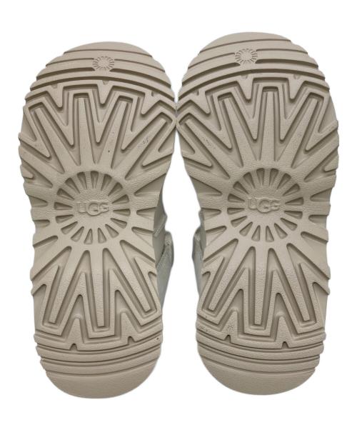 UGG（アグ）UGG (アグ) W ASTROMEL ホワイト サイズ:24の古着・服飾アイテム