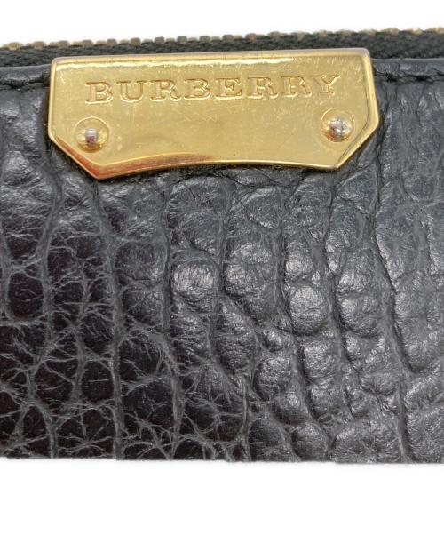 BURBERRY（バーバリー）BURBERRY (バーバリー) ラウンドファスナーレザー型押し長財布 ブラックの古着・服飾アイテム