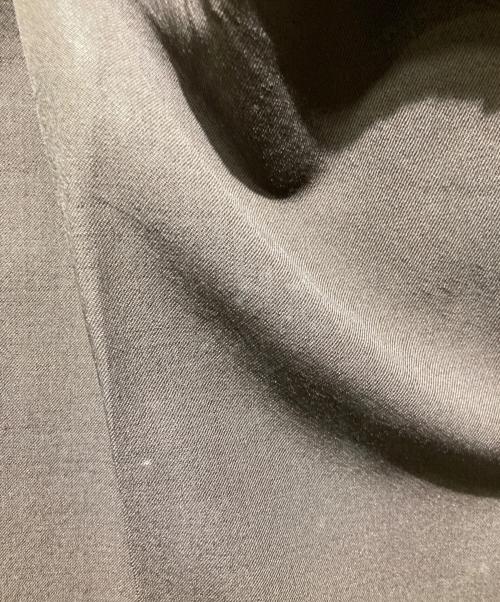 ISSEY MIYAKE MEN（イッセイミヤケメン）ISSEY MIYAKE MEN (イッセイミヤケメン) 2タックスラックスパンツ ブラウン サイズ:Ｍの古着・服飾アイテム