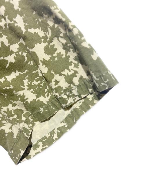 stussy（ステューシー）stussy (ステューシー) 総柄半袖シャツ グリーン×ベージュ サイズ:Ｍの古着・服飾アイテム
