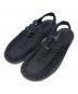 KEEN（キーン）の古着「ユニーク/サンダル」｜ブラック