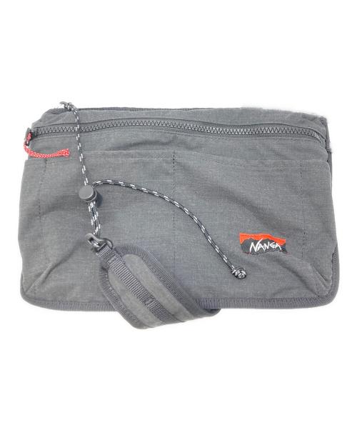 NANGA（ナンガ）NANGA (ナンガ) タキビサコッシュ グレーの古着・服飾アイテム