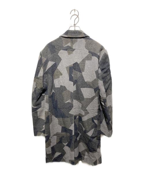 ATTACHMENT（アタッチメント）ATTACHMENT (アタッチメント) 総柄コート グレー×ブラック サイズ:1の古着・服飾アイテム