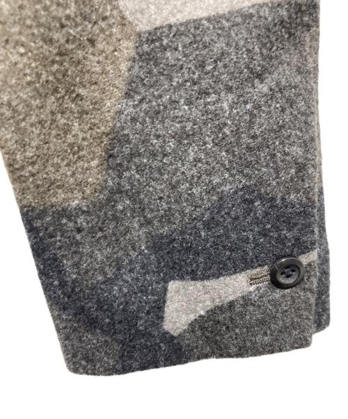 ATTACHMENT（アタッチメント）ATTACHMENT (アタッチメント) 総柄コート グレー×ブラック サイズ:1の古着・服飾アイテム