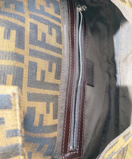 FENDI（フェンディ）FENDI (フェンディ) ワンショルダーバッグ ブラウン×ブラックの古着・服飾アイテム