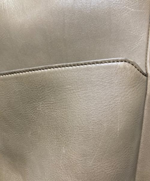 土屋鞄（ツチヤカバン）土屋鞄 (ツチヤカバン) ヴァイノ ラウンドバックパック グレーの古着・服飾アイテム