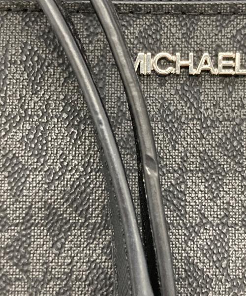 MICHAEL KORS（マイケルコース）MICHAEL KORS (マイケルコース) JET SET ITEM LG EW ZP CHAIN XBODY/ショルダーバッグ ブラックの古着・服飾アイテム