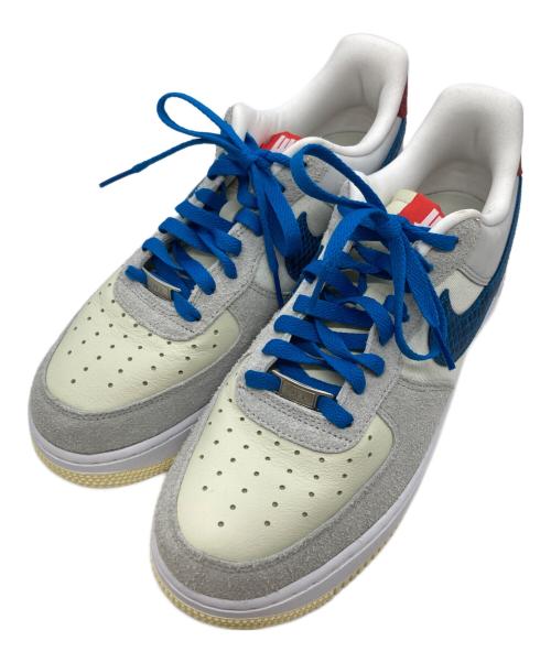 NIKE（ナイキ）NIKE (ナイキ) UNDEFEATED (アンディフィーテッド) AIR FORCE1 LOW/ローカットスニーカー グレー×アイボリー サイズ:26.5cmの古着・服飾アイテム