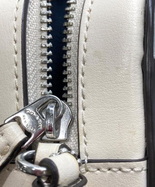 COACH（コーチ）COACH (コーチ) ショルダーバッグ アイボリーの古着・服飾アイテム