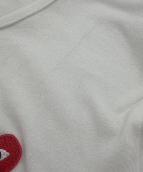 PLAY COMME des GARCONS（プレイコムデギャルソン）PLAY COMME des GARCONS (プレイコムデギャルソン) ハートロゴＴシャツ ホワイト サイズ:Ｌの古着・服飾アイテム