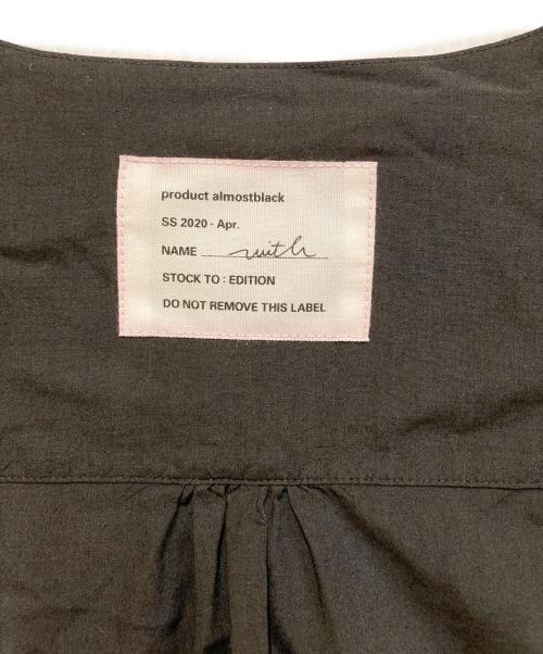 ALMOSTBLACK（オールモストブラック）ALMOSTBLACK (オールモストブラック) サイドスリットロングノーカラーシャツ ブラック サイズ:Uの古着・服飾アイテム