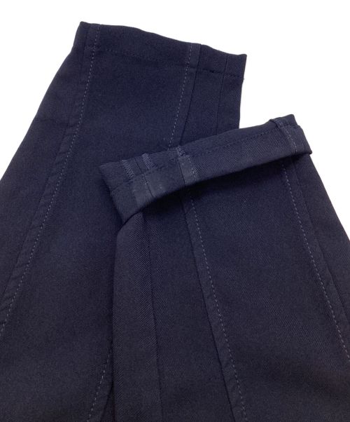 HOMME DEUX（オム・ドゥ）HOMME DEUX (オム・ドゥ) COMME des GARCONS (コムデギャルソン) エステル加工サージ製品染パンツ ネイビー サイズ:XSの古着・服飾アイテム
