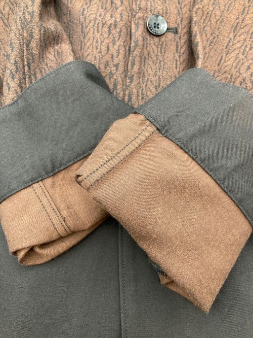 MAURIZIO BALDASSARI（マウリツィオバルダサーリ）MAURIZIO BALDASSARI (マウリツィオバルダサーリ) ブルゾン ブラウン サイズ:SIZE 48の古着・服飾アイテム