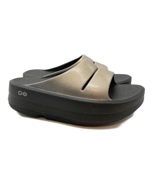 OOFOS（ウーフォス）OOFOS (ウーフォス) リカバリーサンダル ブラック サイズ:24の古着・服飾アイテム
