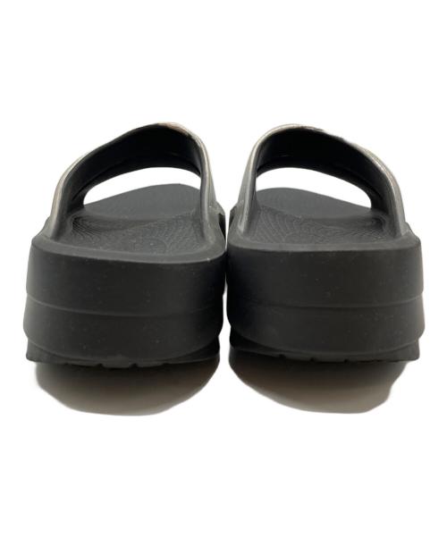 OOFOS（ウーフォス）OOFOS (ウーフォス) リカバリーサンダル ブラック サイズ:24の古着・服飾アイテム