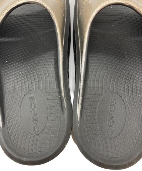 OOFOS（ウーフォス）OOFOS (ウーフォス) リカバリーサンダル ブラック サイズ:24の古着・服飾アイテム
