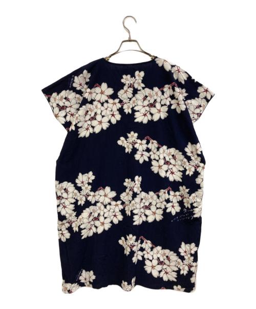貫頭衣 SOU・SOU（カントウイソウソウ）貫頭衣 SOU・SOU (カントウイソウソウ) 花柄ノースリーブワンピース ネイビー サイズ:FREEの古着・服飾アイテム