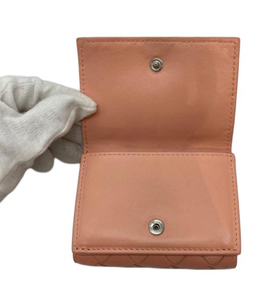 BOTTEGA VENETA（ボッテガベネタ）BOTTEGA VENETA (ボッテガベネタ) イントレチャート3つ折り財布 ピンクの古着・服飾アイテム