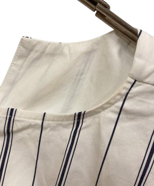 ADORE（アドーア）ADORE (アドーア) クリスピーコットンブラウス ホワイト サイズ:38の古着・服飾アイテム