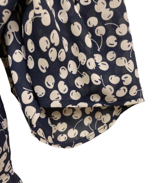 HER LIP TO（ハーリップトゥ）HER LIP TO (ハーリップトゥ) チェリーセットアップワンピース ネイビー サイズ:Mの古着・服飾アイテム