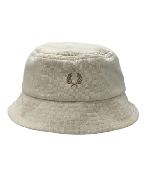 FRED PERRY（フレッドペリー）FRED PERRY (フレッドペリー) バケットハット ベージュの古着・服飾アイテム